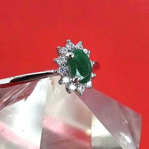 925 Sterling Silver Ring with Natural Oval Emerald 3.5x6mm & CZ - Picture 3 of 12